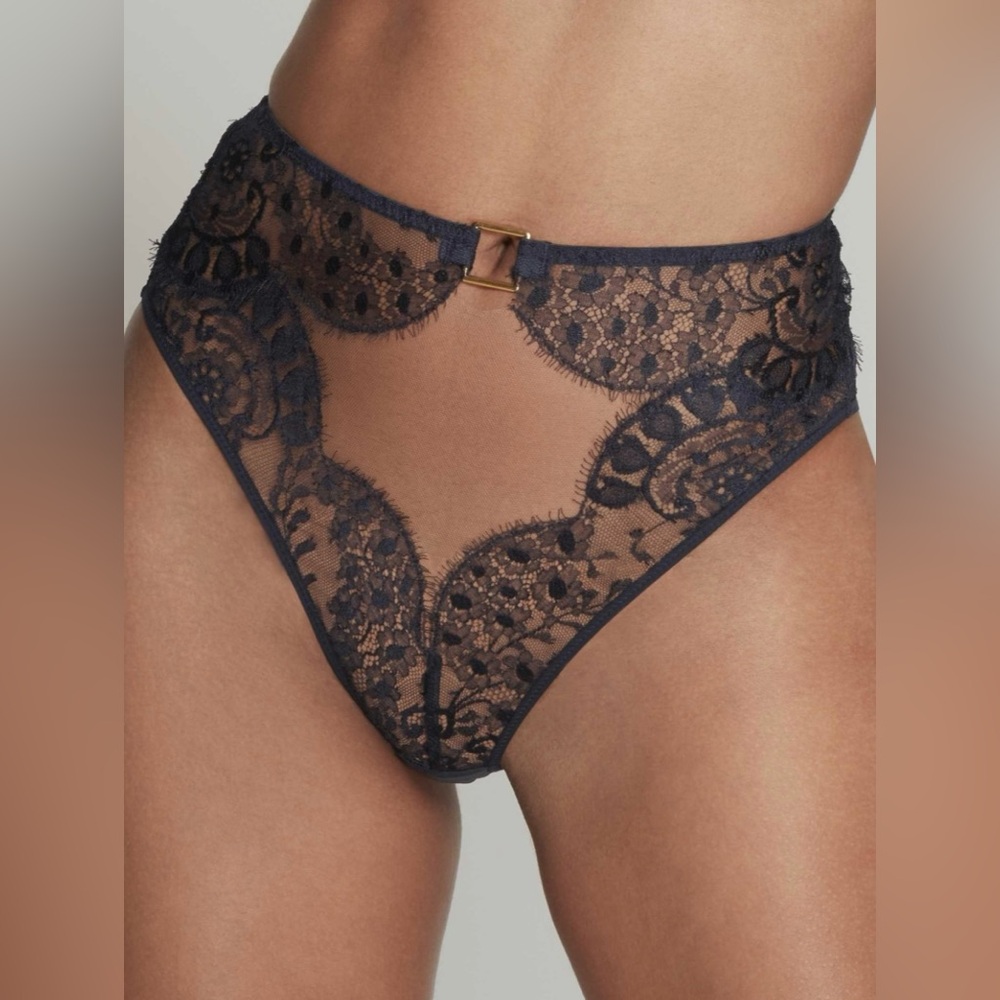 Agent Provocateur Violetta brief, size 3. New without a tag.